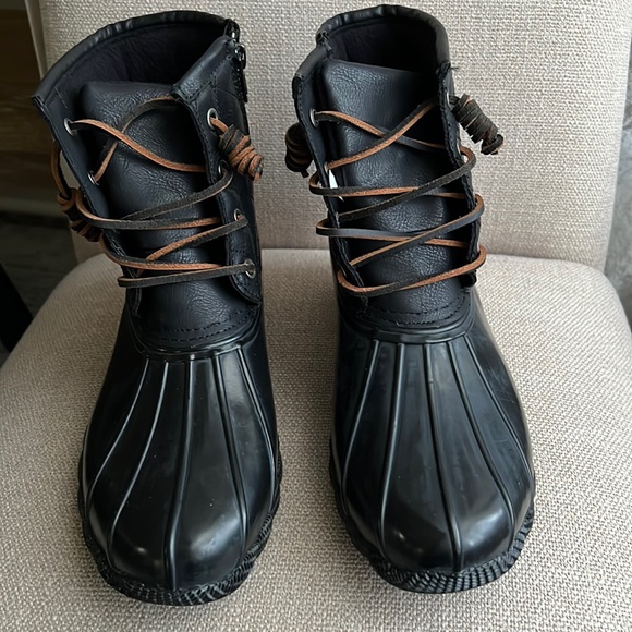 Steve Madden Tillis Black Rain Boots - Picture 2 of 5